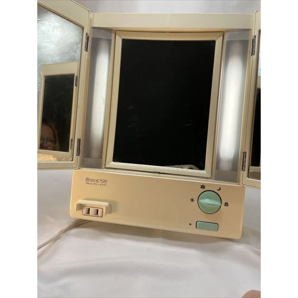 Remington True To Light 4 Way Lighted 2 Sided Magnified Makeup Mirror W/ Outlet
